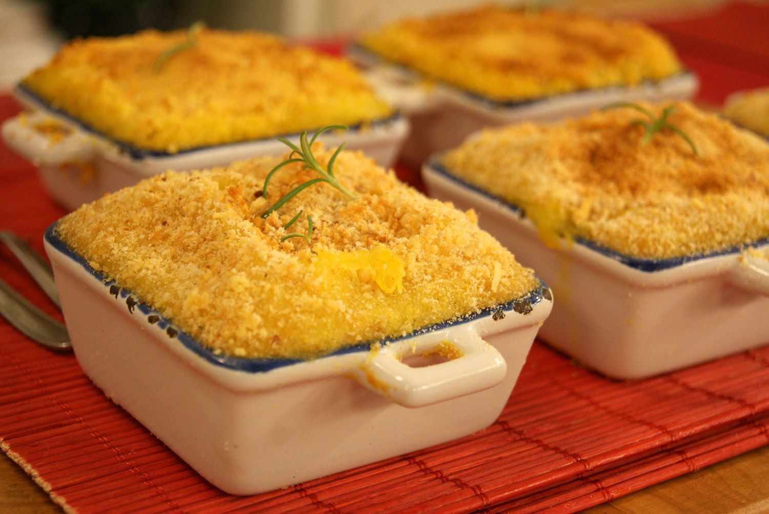 Escondidinho de Mandioquinha com Frango Coisas de Vó