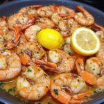 Picolé de coco com chocolate e amendoim